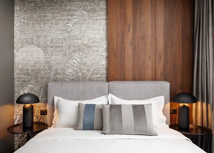 Mandala Designer Apartments With Free Private Parking, Near Mall Coresi