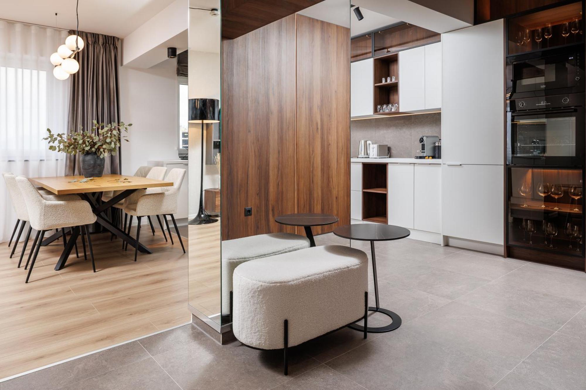 Apartamento Mandala Designer With Free Private Parking, Near Mall Coresi *